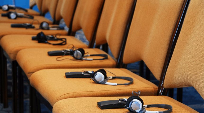 Conference Interpretation: 6 Tips for Planning an International Meeting